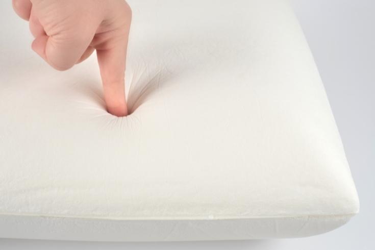Orthopedic pillow memory foam