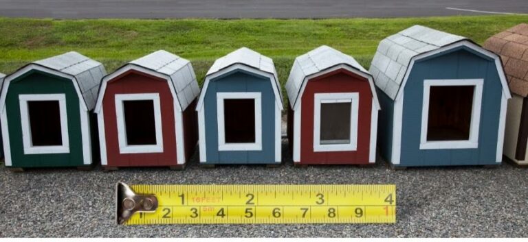 Dog Houses Different sizes