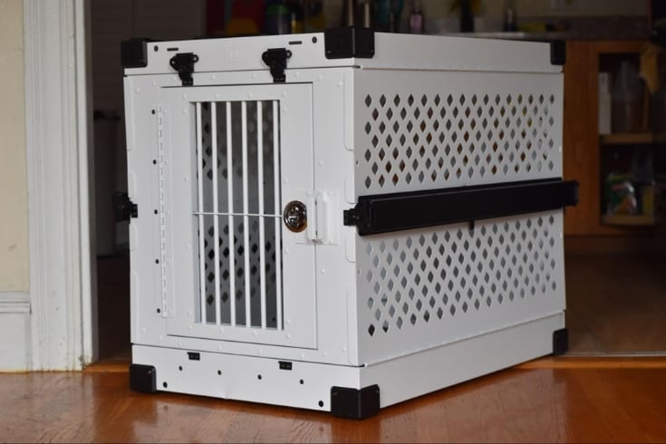 White impact collapsible dog crate